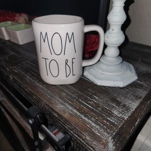 Rae Dunn (MOM TO BE) coffee cup WHITE